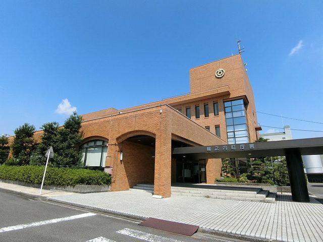 近くの輪之内町役場まで400m（徒歩5分）