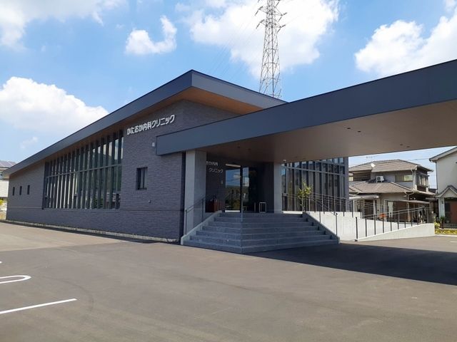 近くのかたおか内科クリニックまで350m（徒歩5分）