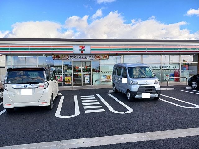 近くのセブンイレブンまで1,500m(徒歩19分)