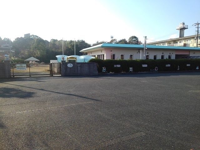 近くのひよ子こども園かみみねまで800m(徒歩10分)