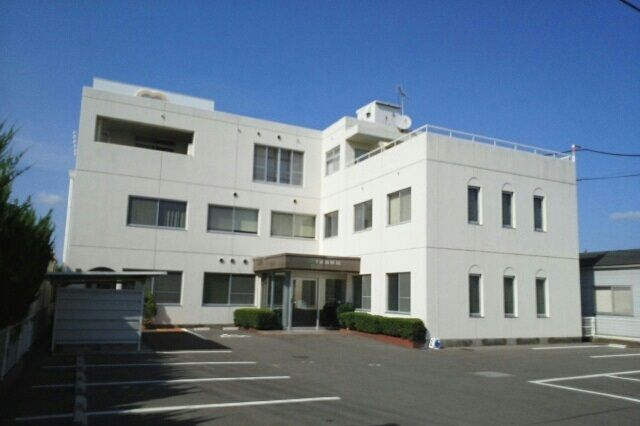 近くのマツオカ医院さんまで950m（徒歩12分）