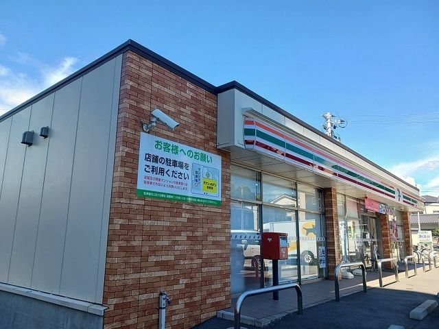 近くのセブンイレブン福山今津町店まで950m（徒歩12分）