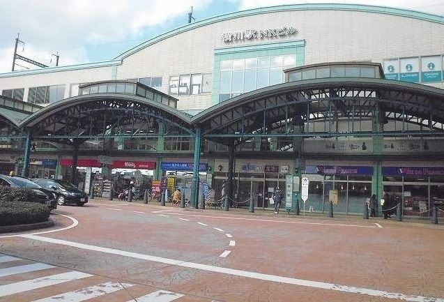 近くのJR横川駅まで900m(徒歩12分)
