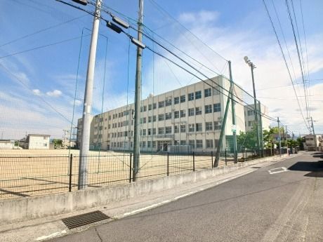 近くのムーミー川島店さんまで850m（徒歩11分）