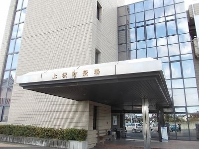 近くの役所まで2,500m（徒歩32分）