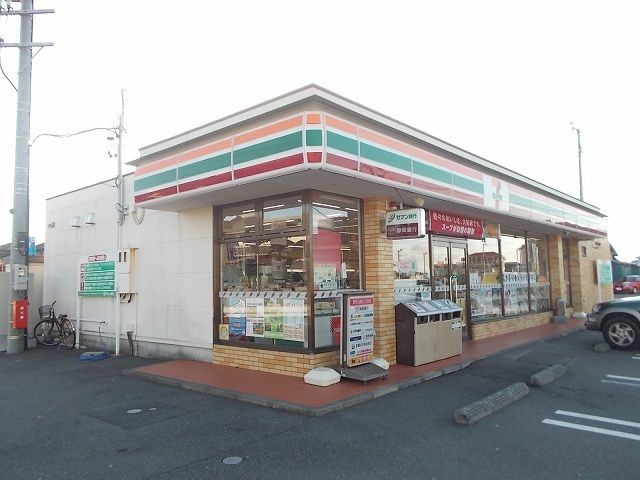 近くのセブン-イレブン御前崎白羽店まで750m（徒歩10分）