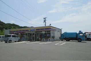 近くのミニストップ玉川店まで550m(徒歩7分)