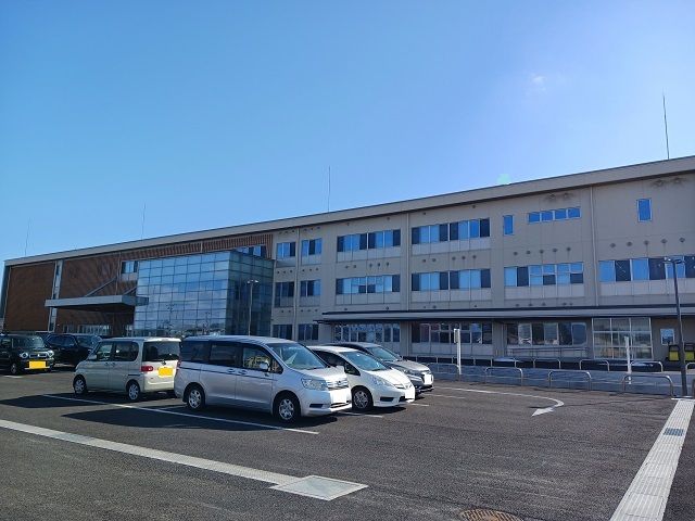 近くの施設まで650m（徒歩9分）