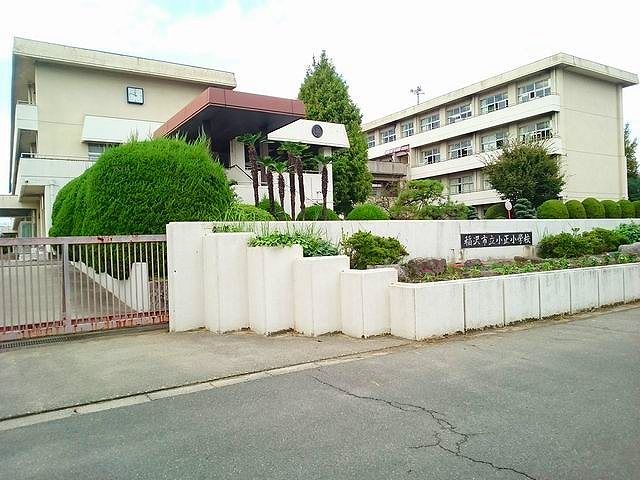 近くの稲沢市立 小正小学校まで400m(徒歩5分)