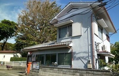 近くの愛鷹郵便局まで500m（徒歩7分）