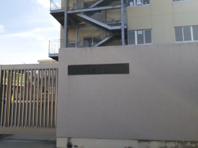 近くの岡山市立横井小学校まで1,424m(徒歩18分)