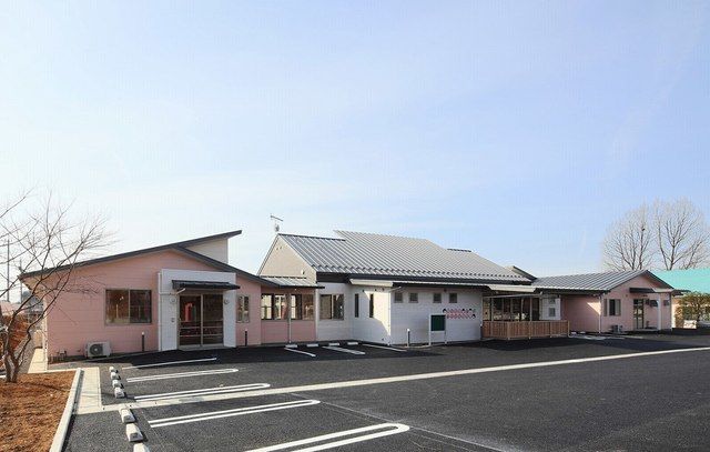 近くの氏家さくら保育園まで140m(徒歩2分)