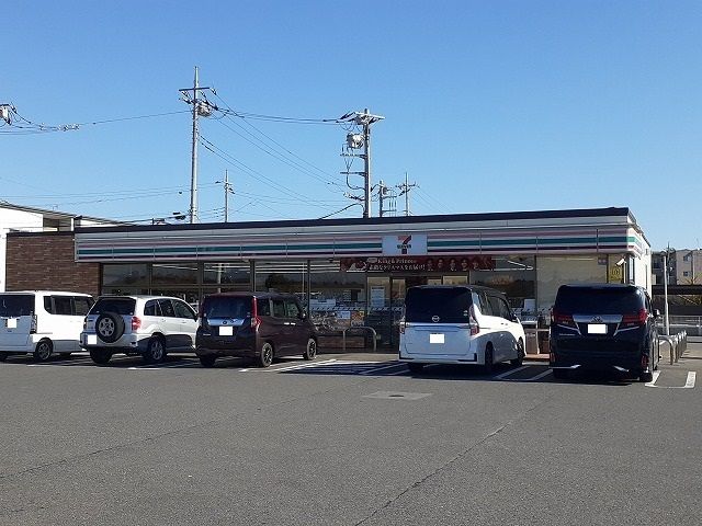 近くのセブンイレブン宇都宮刈沼店まで50m（徒歩1分）