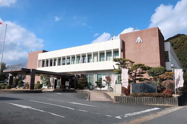 近くの御嵩町役場まで1,100m(徒歩14分)