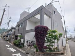 フォーリスト リヴァーの外観画像