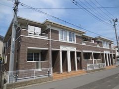 シャン エピナールの外観画像
