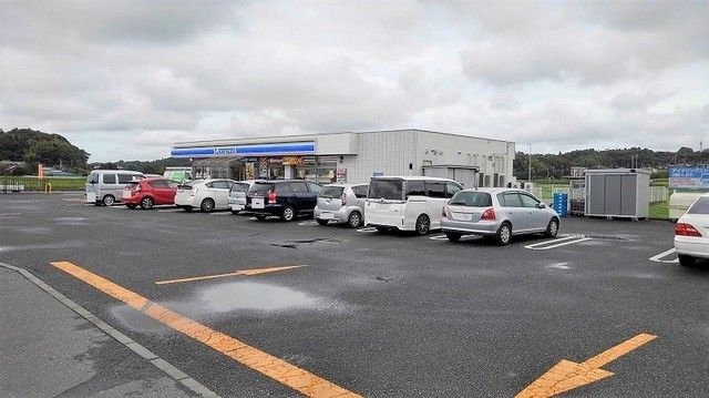 近くのローソンまで1,300m(徒歩17分)