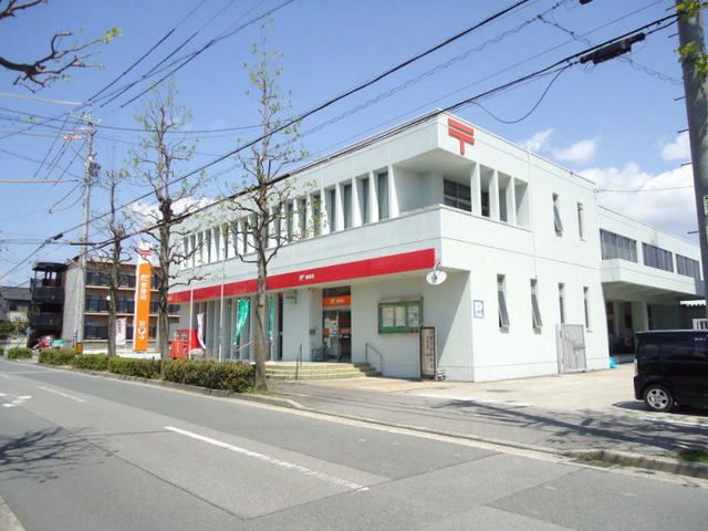 近くの岩津郵便局まで250m（徒歩4分）