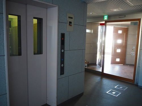 エントランス