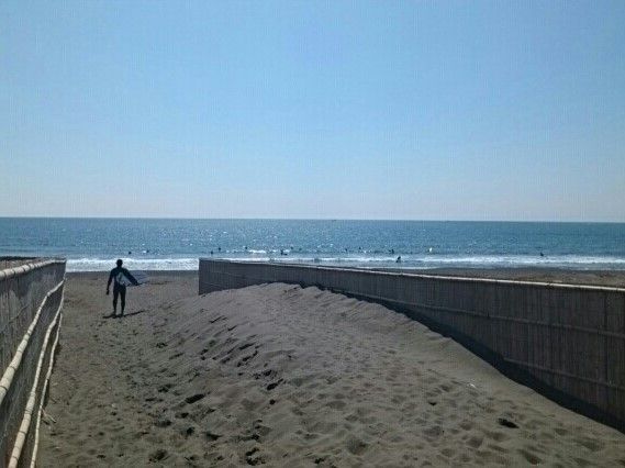 近くの辻堂海水浴場まで1,300m（徒歩17分）