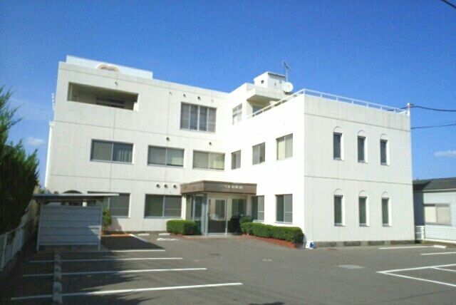 近くの病院まで460m（徒歩6分）