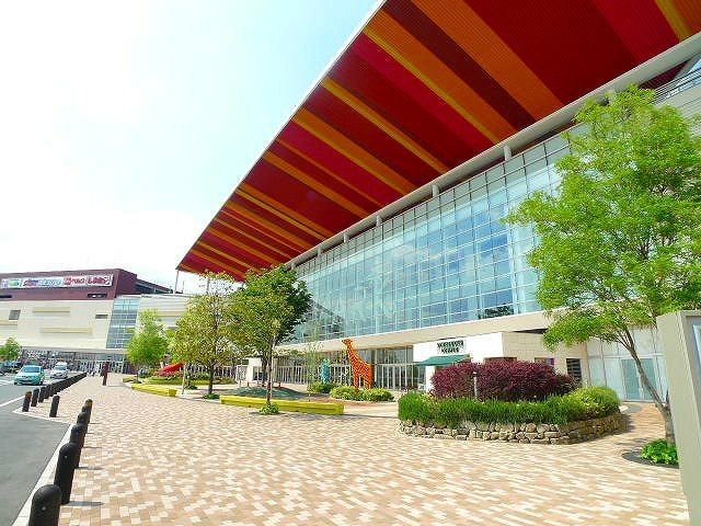 近くのスマーク伊勢崎店まで3,600m(徒歩45分)