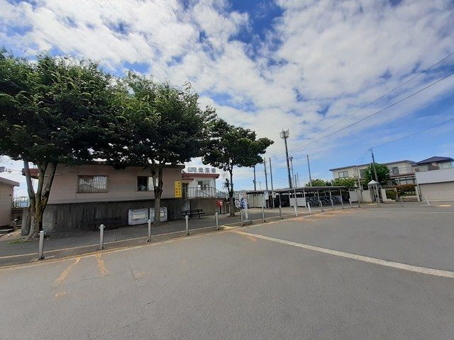 近くの北五泉駅まで2,400m（徒歩30分）