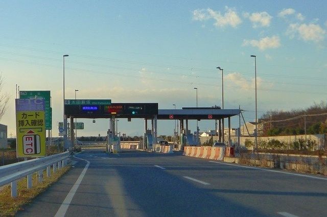 近くの太田薮塚ICまで3,000m(徒歩38分)