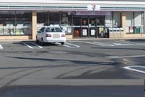 近くのセブンイレブンまで1,900m(徒歩24分)