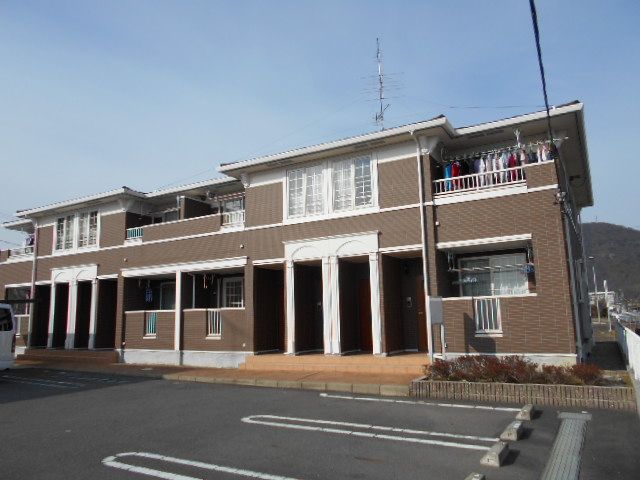 パウロニアフィールドBの外観画像