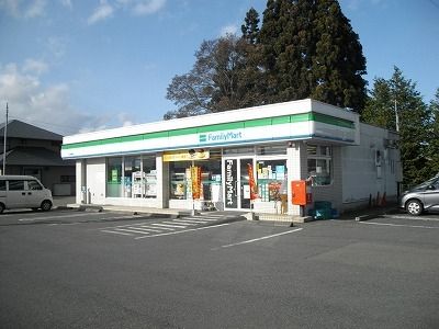 近くのファミリーマート　北上藤根店まで400m（徒歩5分）