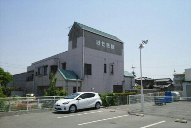 近くの病院まで1,530m（徒歩20分）