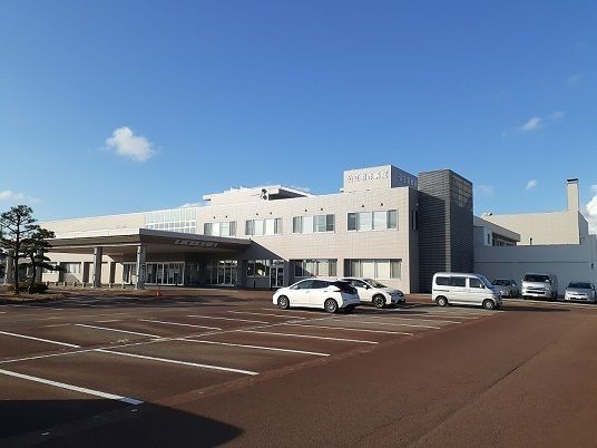 近くの公立羽咋病院まで850m(徒歩11分)