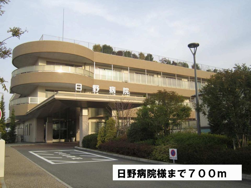 近くの病院まで700m（徒歩9分）