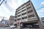 カルフールの間取り画像