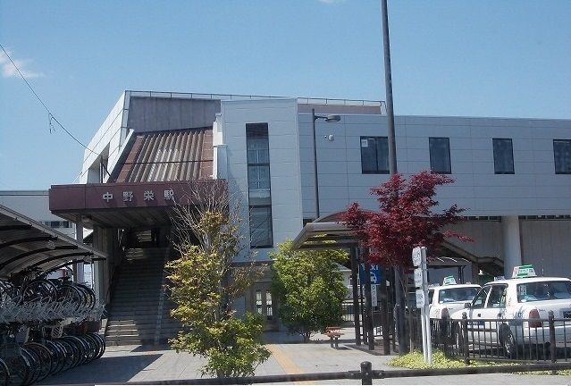 近くのJR仙石線中野栄駅まで1,600m(徒歩20分)