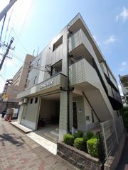 グランドゥールの外観画像