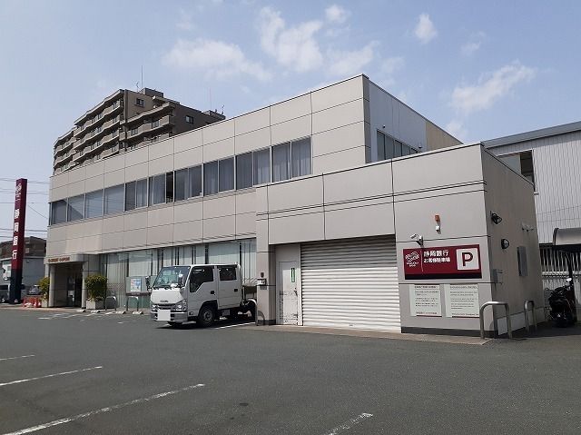 近くの静岡銀行ささがせ支店まで800m（徒歩10分）