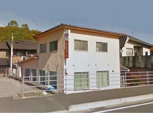 近くの長谷郵便局まで750m(徒歩10分)