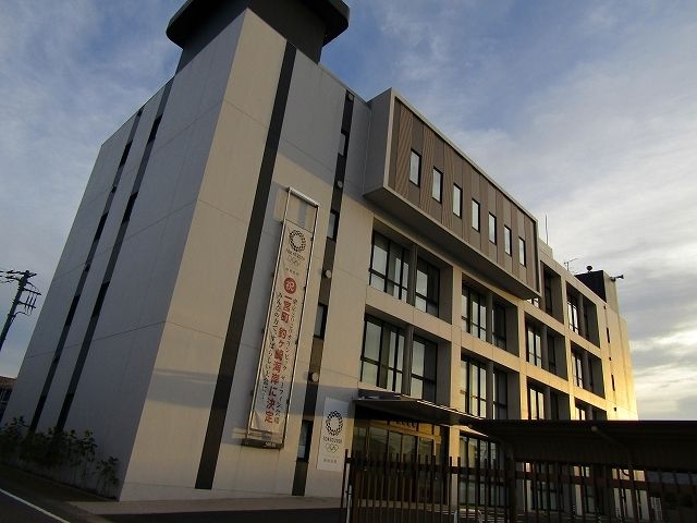 近くの一宮町役場まで350m（徒歩5分）
