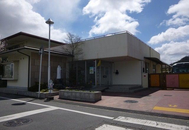 近くの高屋幼稚園まで110m（徒歩2分）