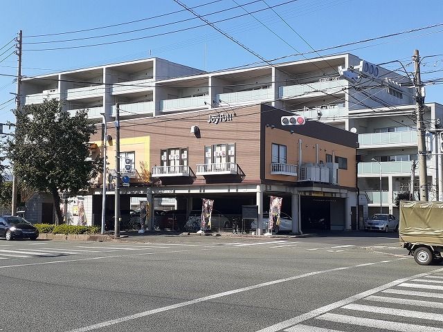 近くのジョイフル渡鹿店まで650m（徒歩9分）
