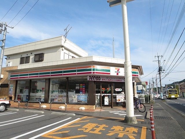 近くのセブンイレブン徳山櫛ヶ浜店まで600m（徒歩8分）
