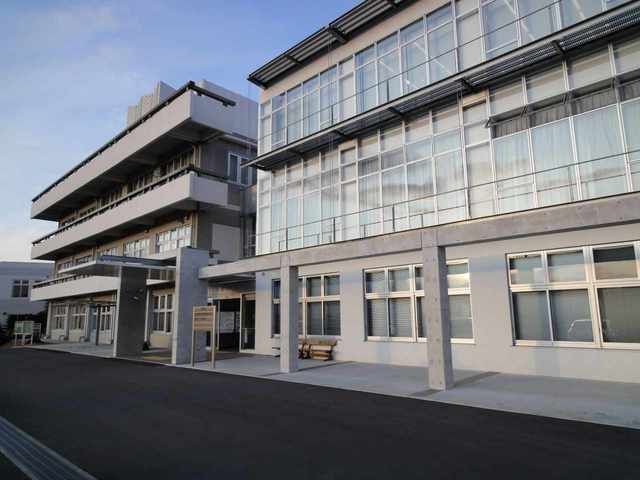 近くの役所まで2,200m（徒歩28分）
