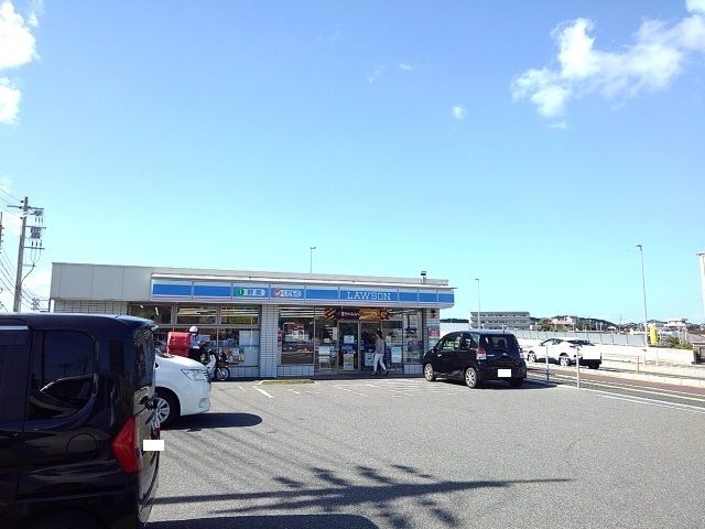 近くのコンビニまで950m（徒歩12分）