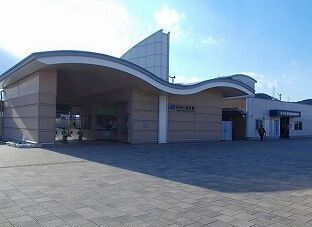 近くの駅まで500m（徒歩7分）