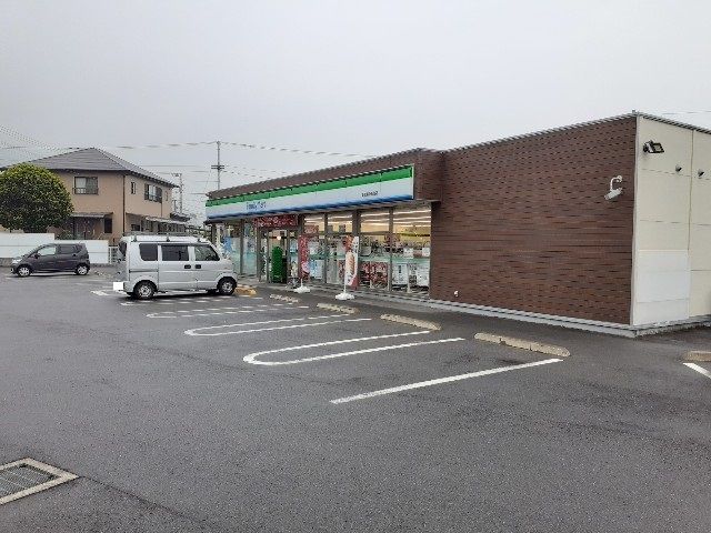 近くのファミリーマート中筋町点様まで650m(徒歩9分)