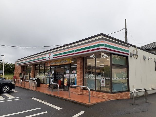 近くのセブンイレブンまで190m(徒歩3分)