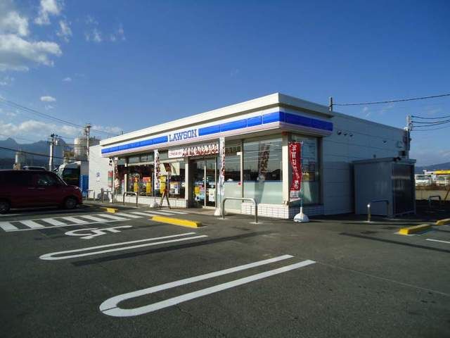 近くのローソン吉岡漆原店まで1,000m（徒歩13分）