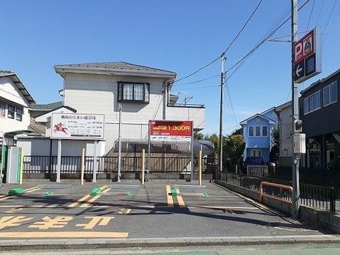 近くのコインパーキングまで500m（徒歩7分）